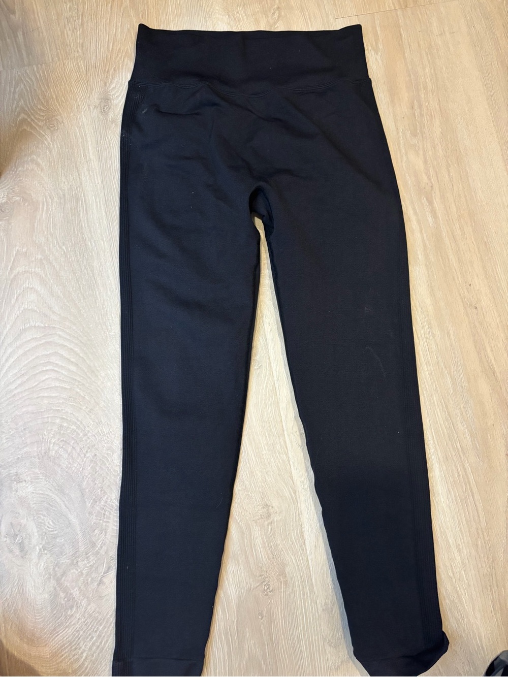 TikTok booty leggings Black High-Waist Seamless Leggings - one size